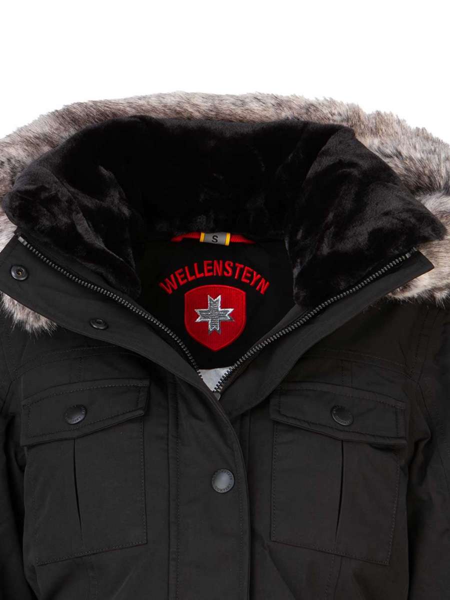 Winterjacke, Wellensteyn, popular schwarz, Größe S, Kaputze mit Fellbesat